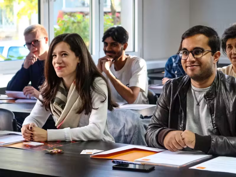 New European College GmbH — kampus i studenti