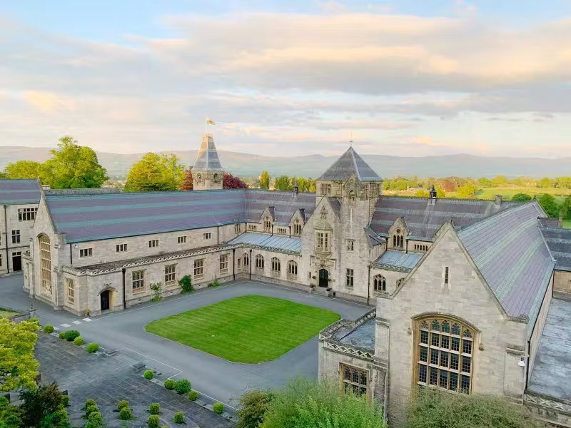 Myddelton College
